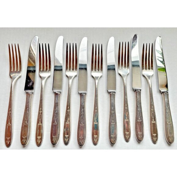 Vintage Oneida Grosvenor Community Dinner Forks & Knives 1921 Pattern 6 Service - Picture 1 of 6